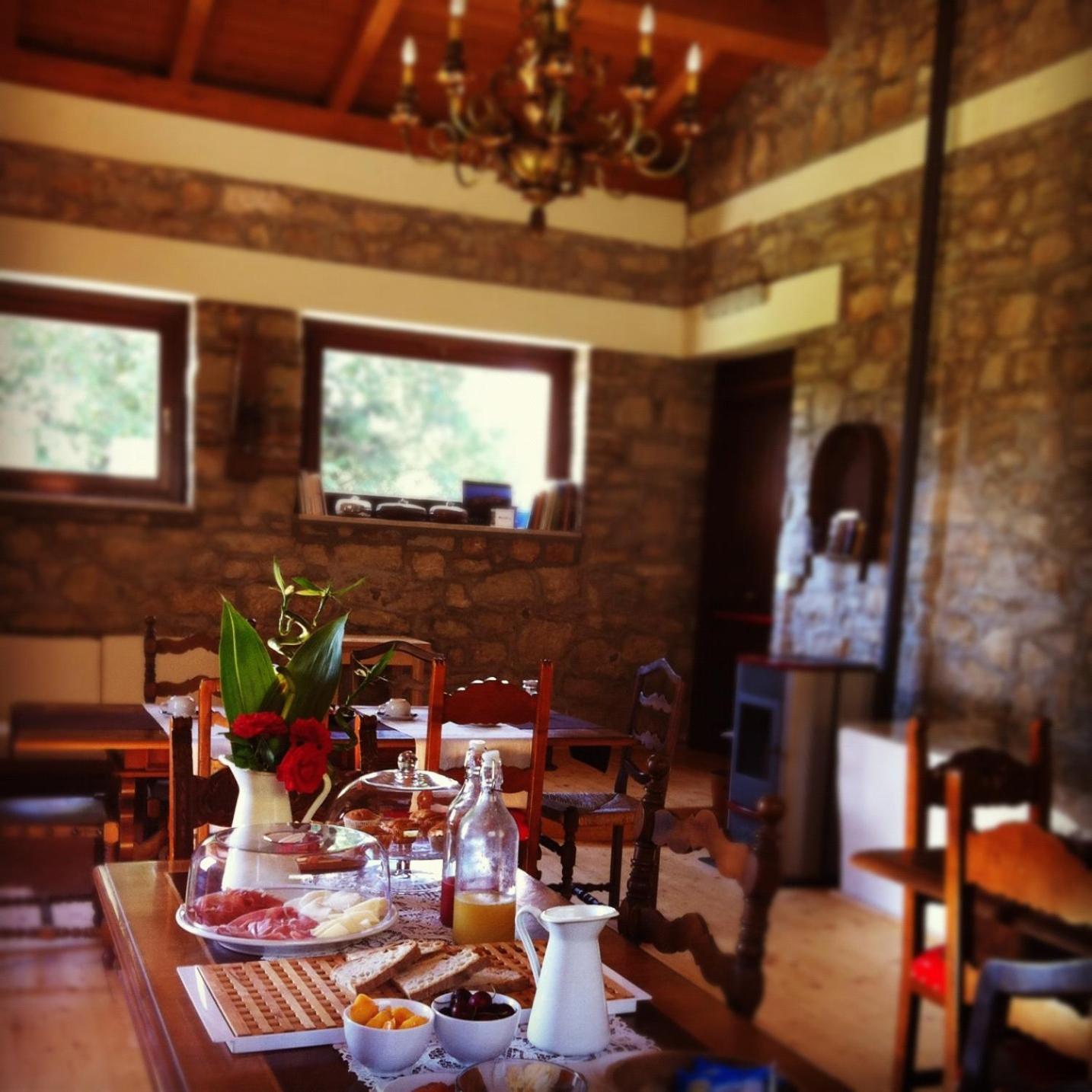 Taverna Centomani Потенца Екстериор снимка